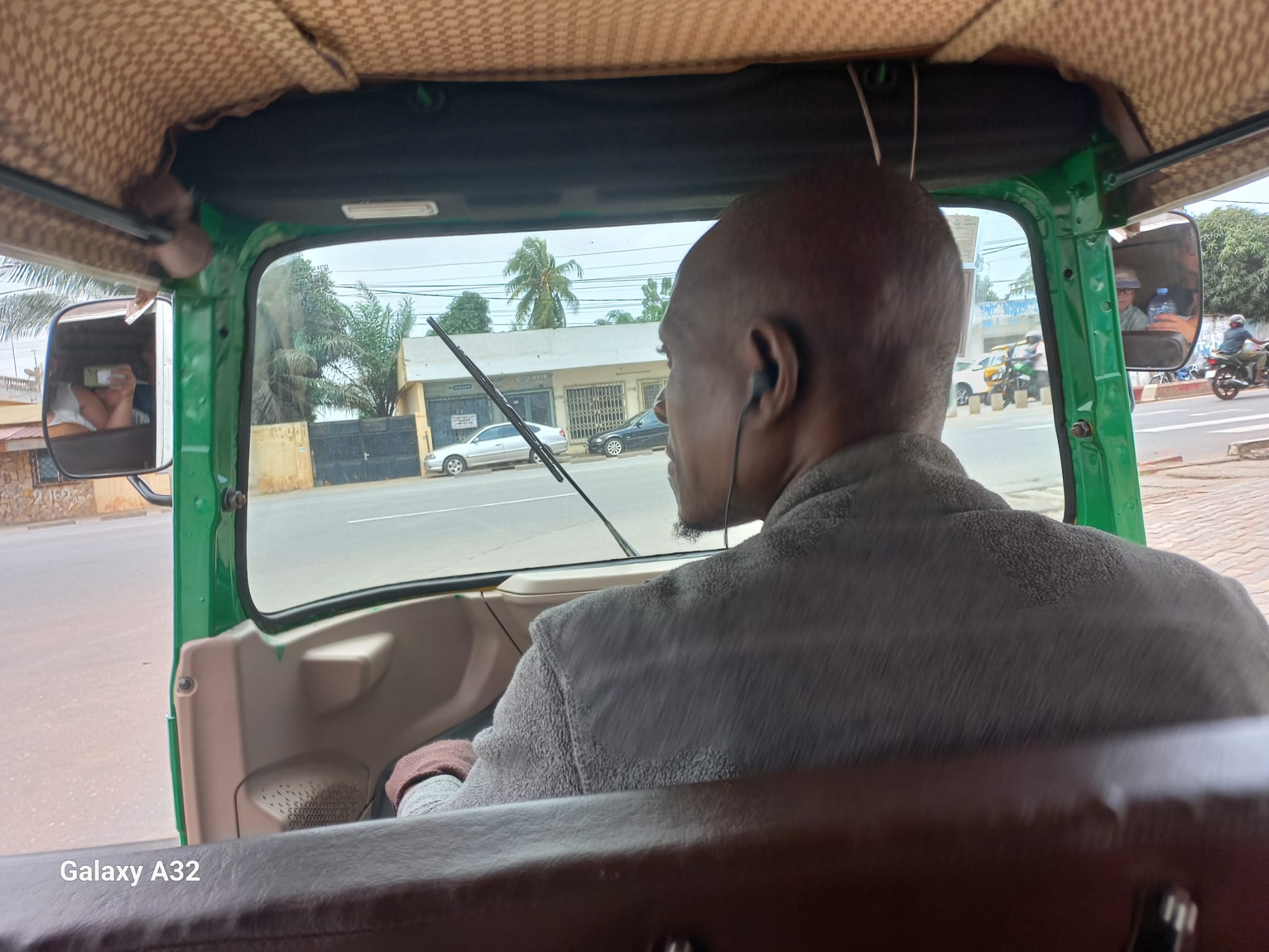 Lomé depuis le tricycle